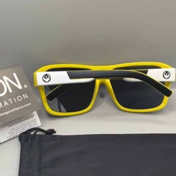 Two Dragon Brand sunglasses - Picture 3 of 7